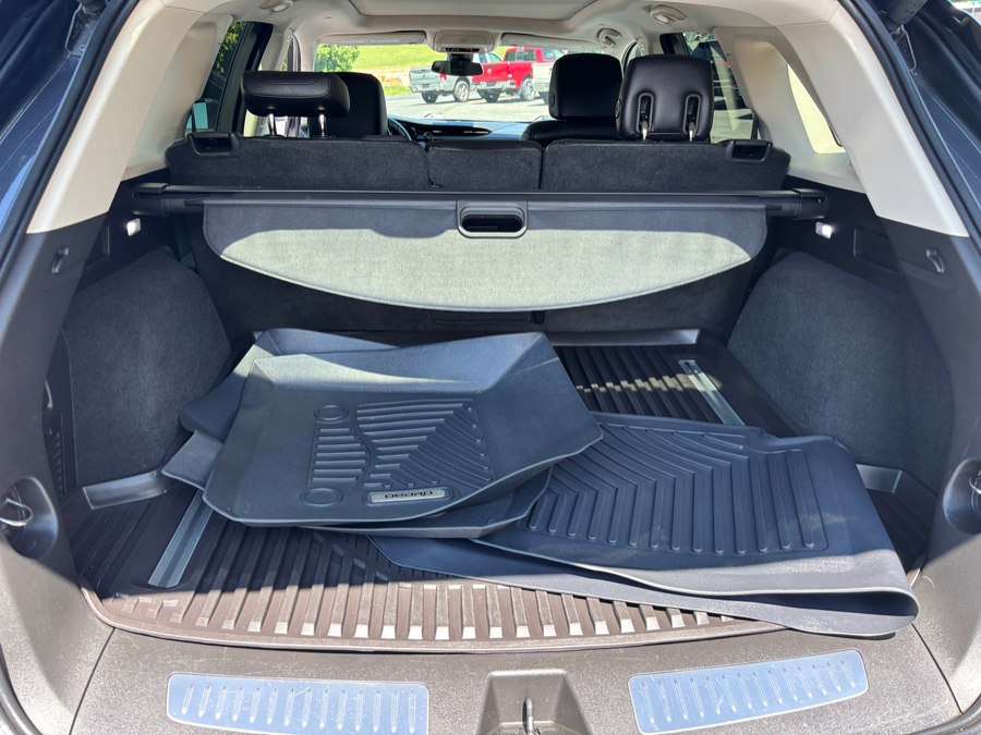 2017 Cadillac XT5 Luxury - Photo 16