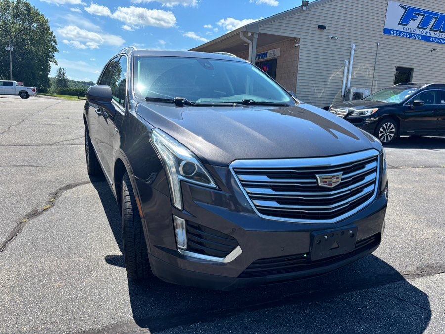 2017 Cadillac XT5 Luxury - Photo 2