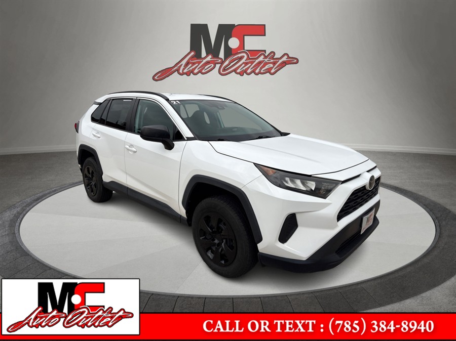 Used 2021 Toyota RAV4 in Colby, Kansas | M C Auto Outlet Inc. Colby, Kansas