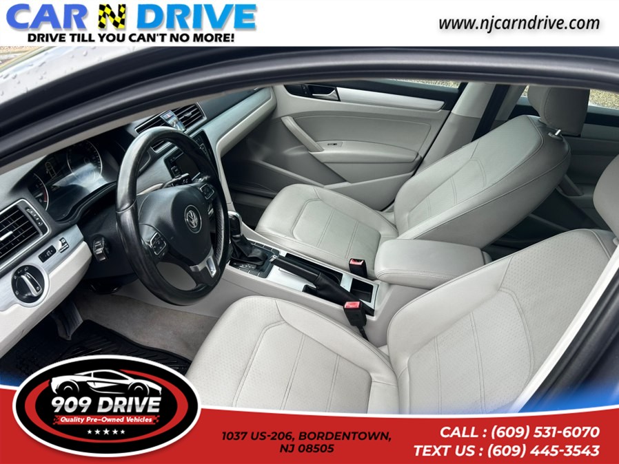 2012 Volkswagen Passat SE - Photo 15