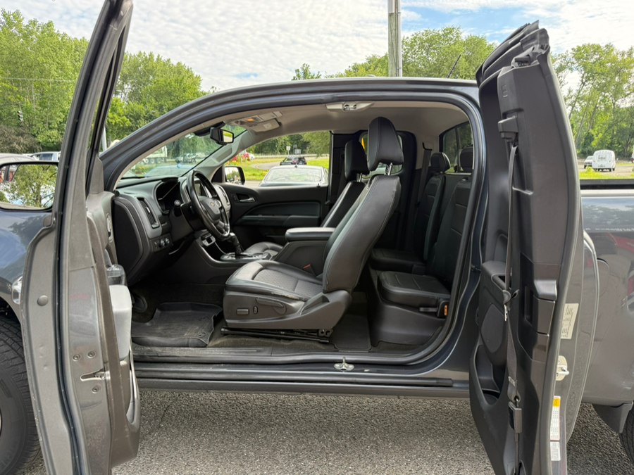 2017 Chevrolet Colorado Z71 - Photo 12