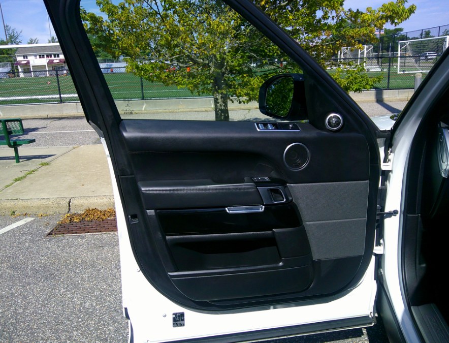 2019 Land Rover Range Rover Sport - $24,977