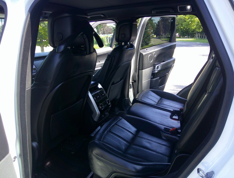 2019 Land Rover Range Rover Sport - $24,977