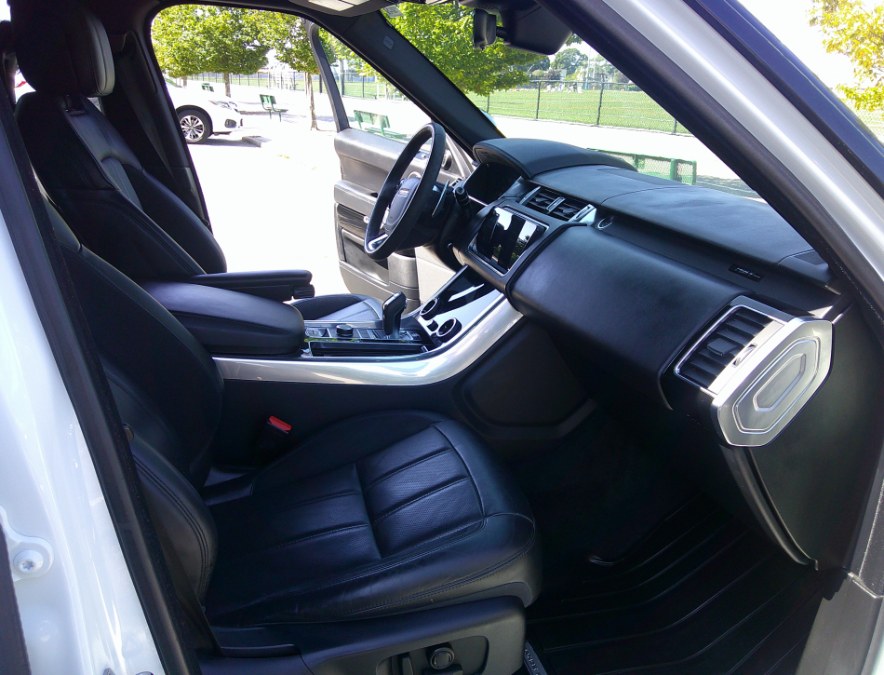 2019 Land Rover Range Rover Sport - $24,977
