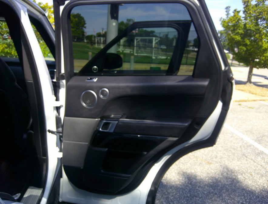 2019 Land Rover Range Rover Sport - $24,977