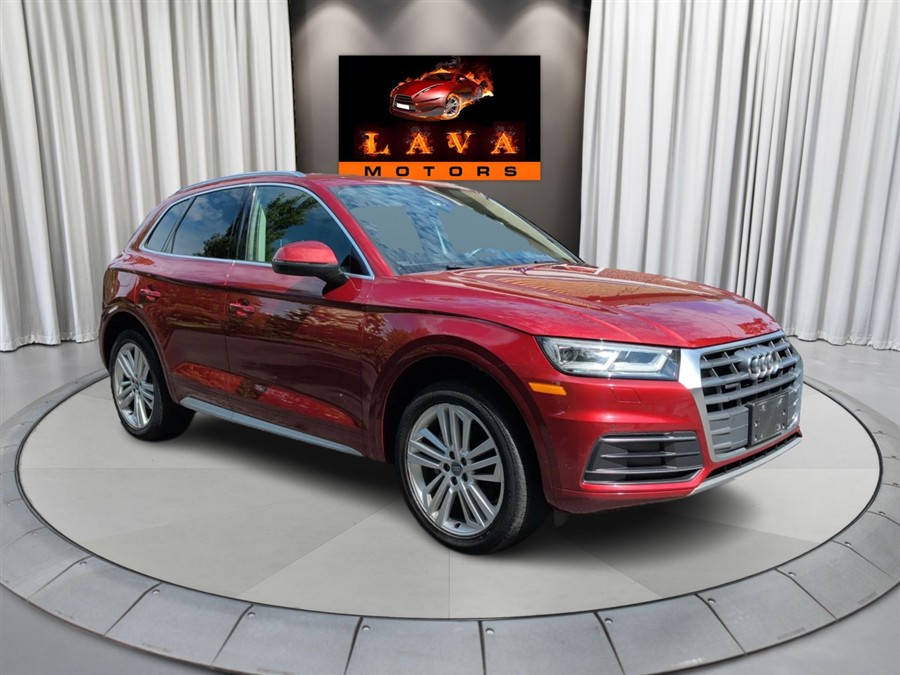 Used 2018 Audi Q5 in Canton, Connecticut | Lava Motors. Canton, Connecticut