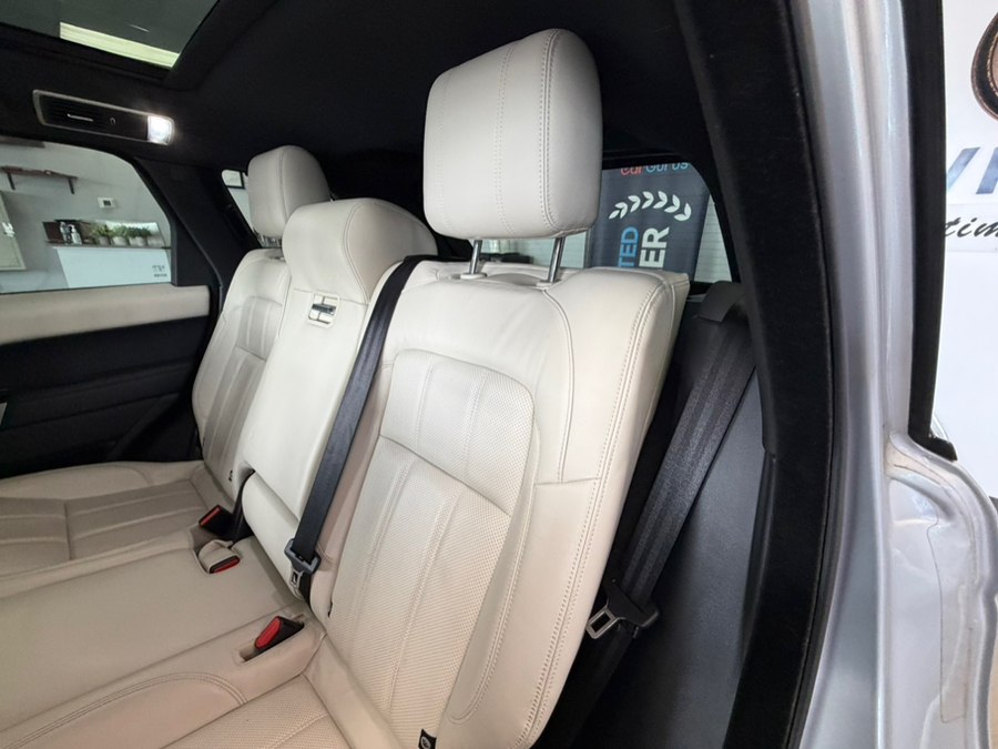 Photo 32