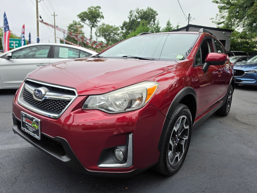 Used 2017 Subaru Crosstrek in Islip, New York | L.I. Auto Gallery. Islip, New York