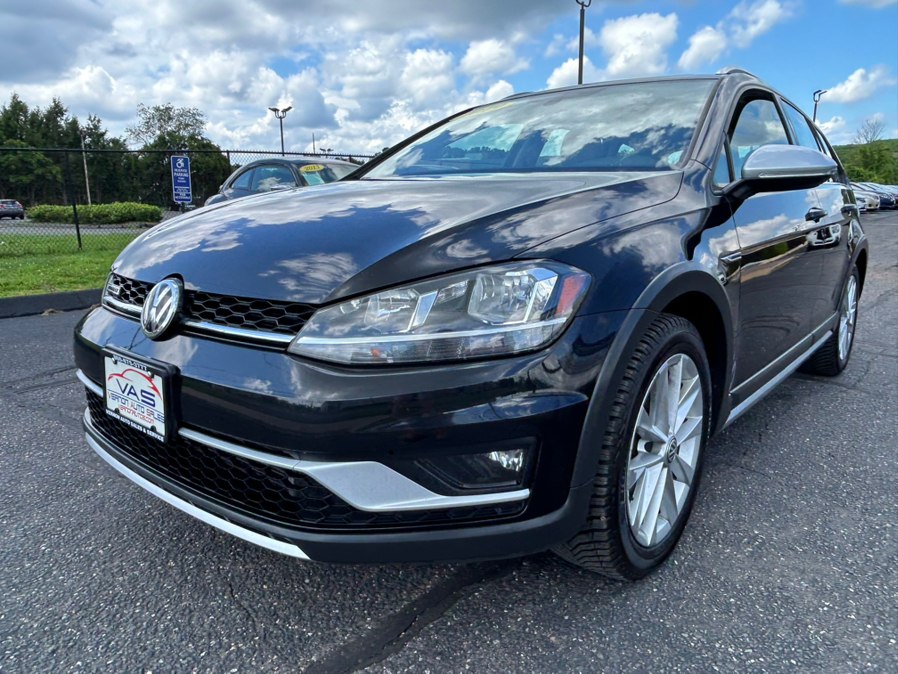 Used 2019 Volkswagen Golf Alltrack in Manchester, Connecticut | Vernon Auto Sale & Service. Manchester, Connecticut