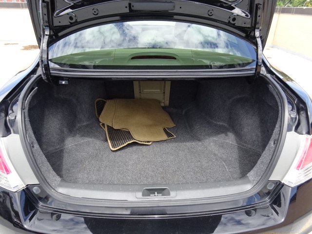 2010 Honda Accord LX - Photo 13