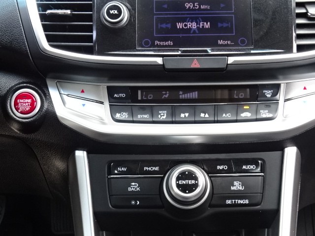 2013 Honda Accord Touring V6 - Photo 38