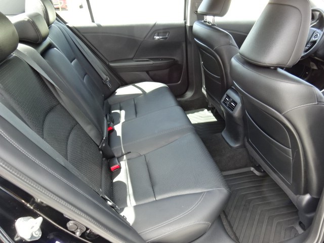 2013 Honda Accord Touring V6 - Photo 27