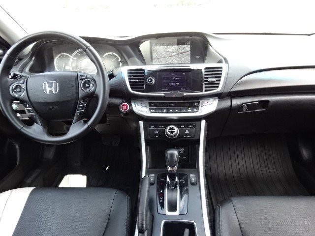 2013 Honda Accord Touring V6 - Photo 53