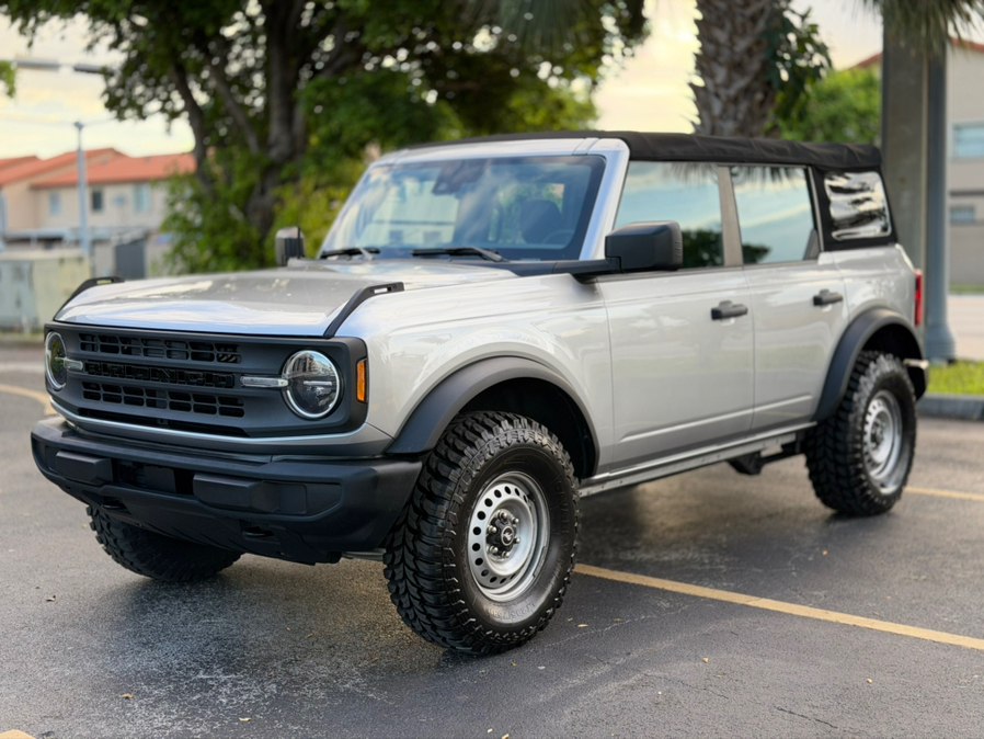 2023 Ford Bronco 4-Door