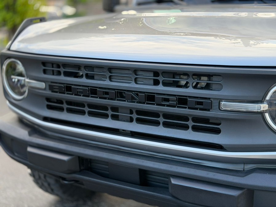 2023 Ford Bronco 4-Door Base - Photo 9