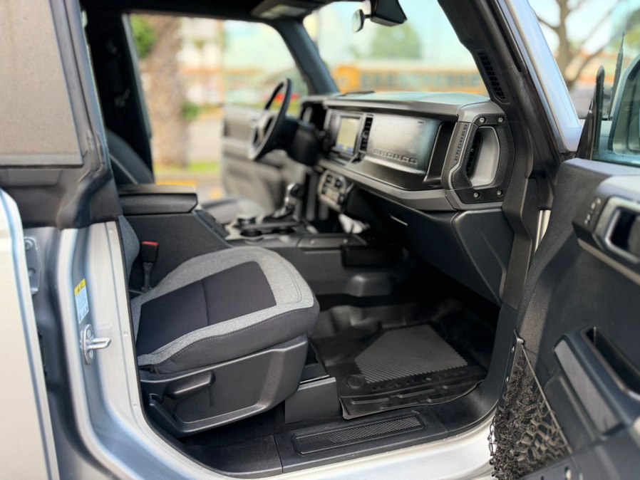2023 Ford Bronco 4-Door Base - Photo 20