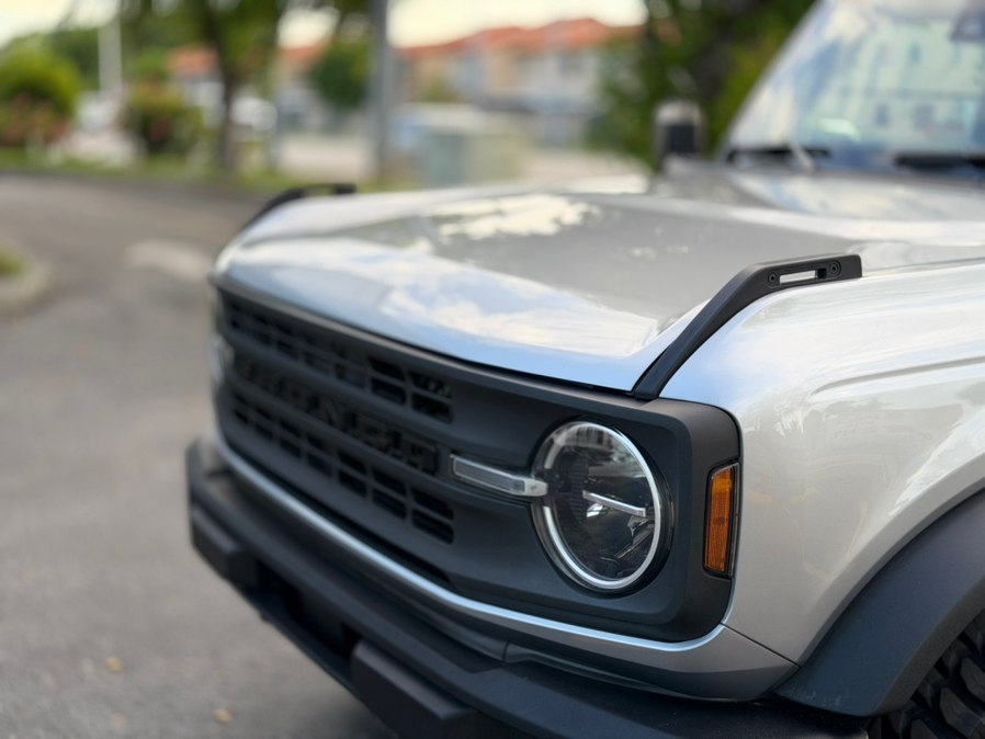 2023 Ford Bronco 4-Door Base - Photo 8