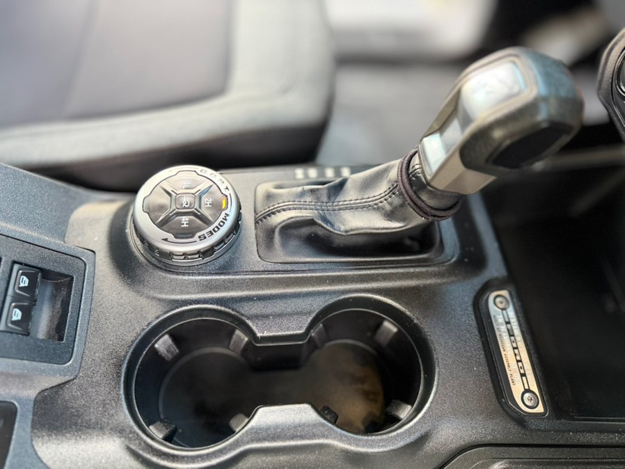 2023 Ford Bronco 4-Door Base - Photo 22
