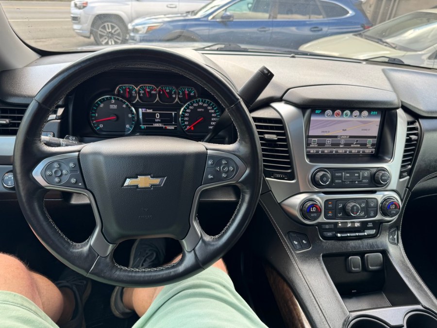 2016 Chevrolet Tahoe LT - Photo 12