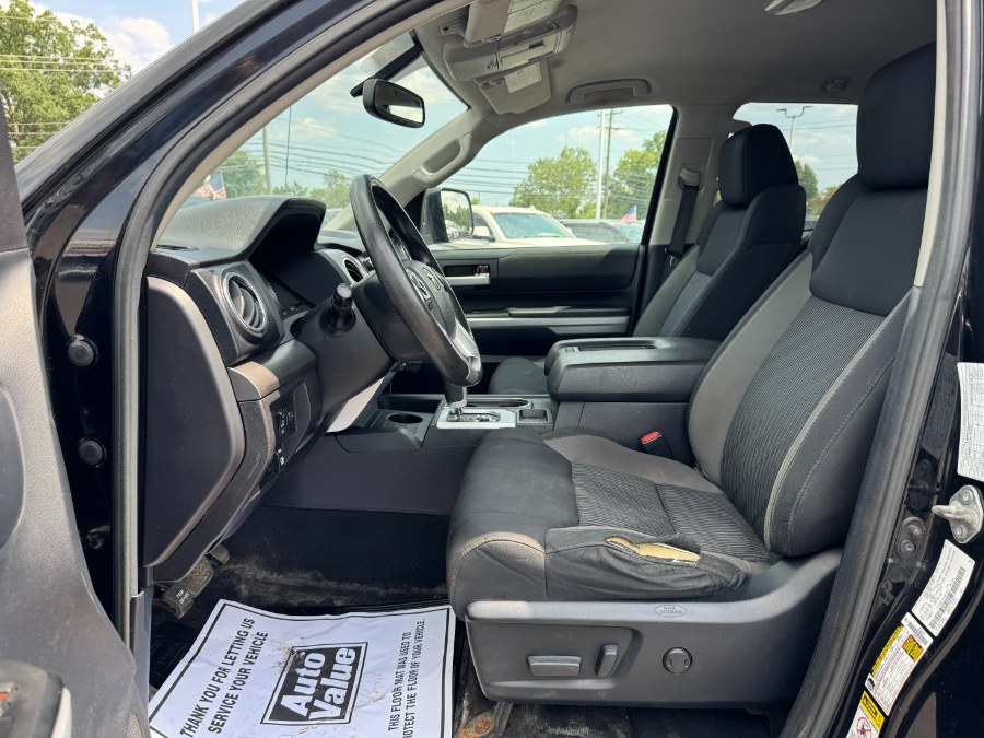 2015 Toyota Tundra SR5 - Photo 14