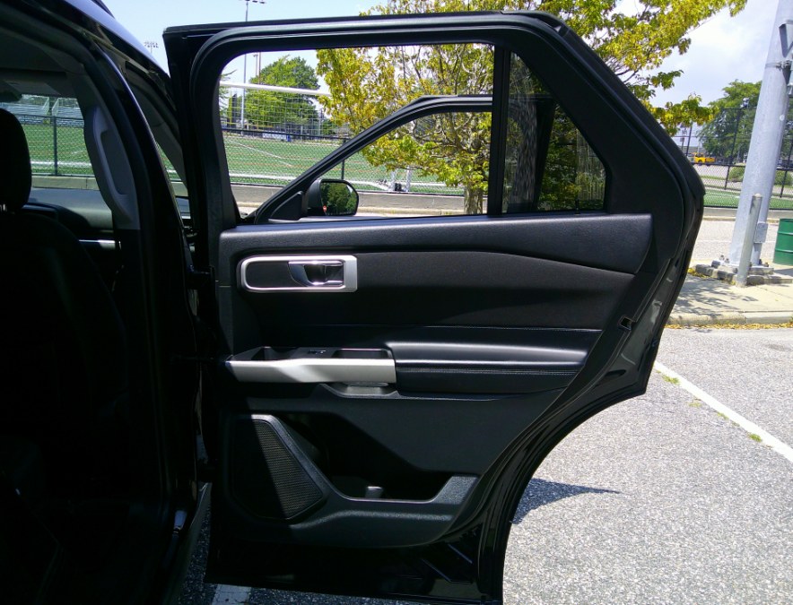2020 Ford Explorer - $12,977