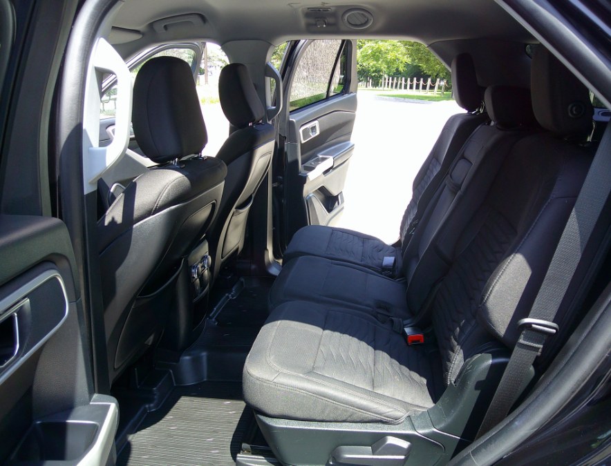 2020 Ford Explorer - $12,977