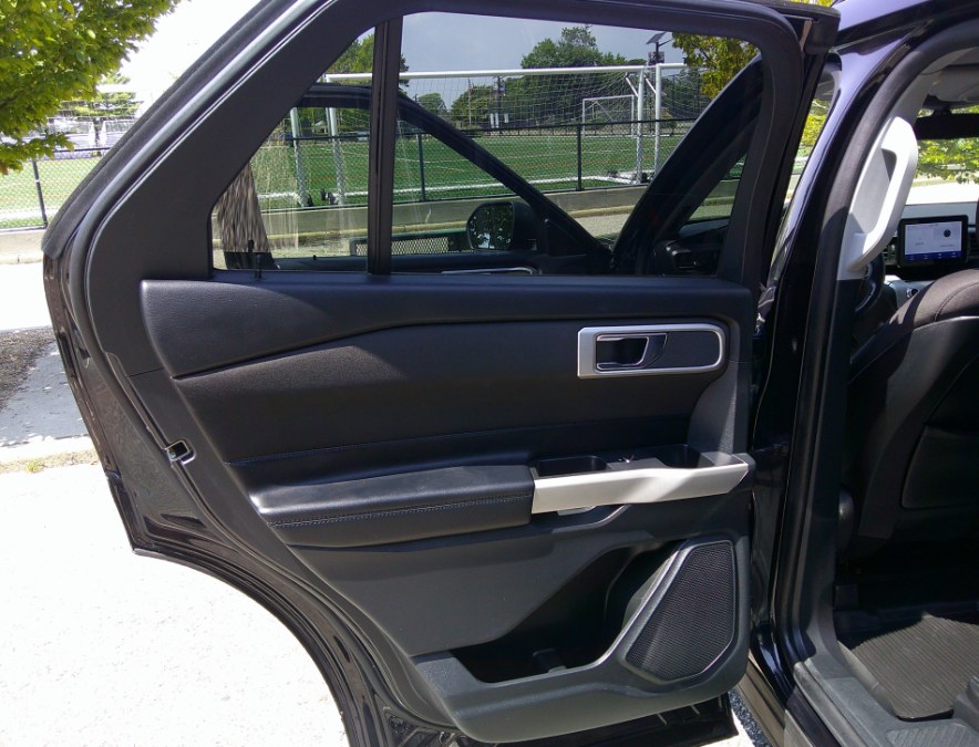 2020 Ford Explorer - $12,977
