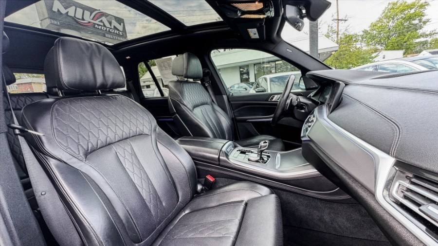 2020 BMW X5 M50i - Photo 38