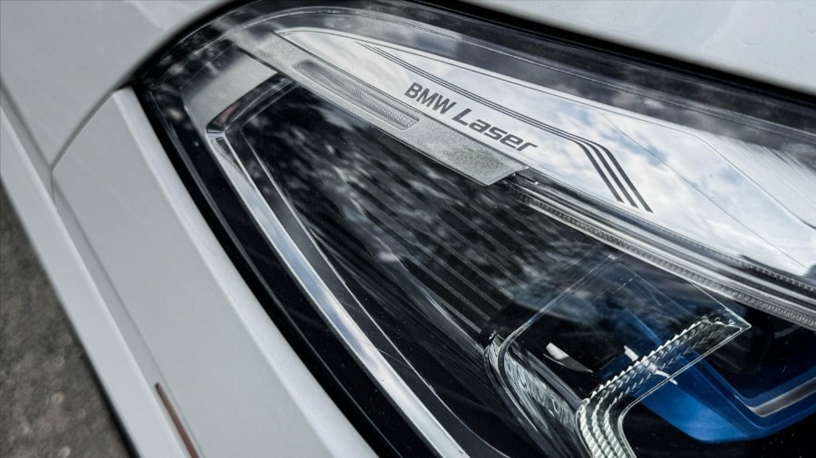 2020 BMW X5 M50i - Photo 15