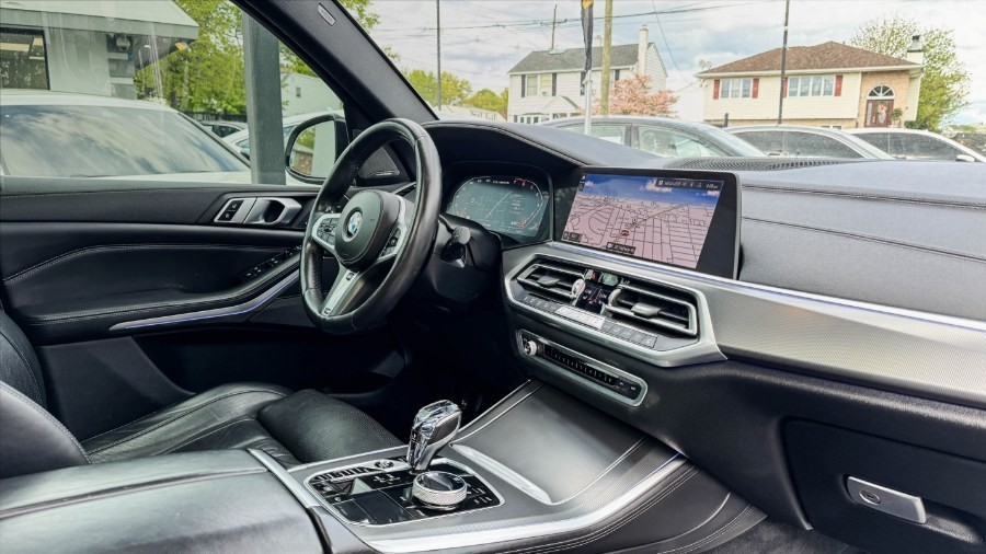 2020 BMW X5 M50i - Photo 32