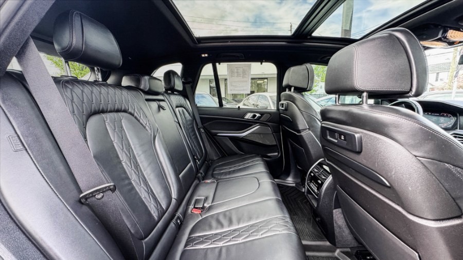 2020 BMW X5 M50i - Photo 22