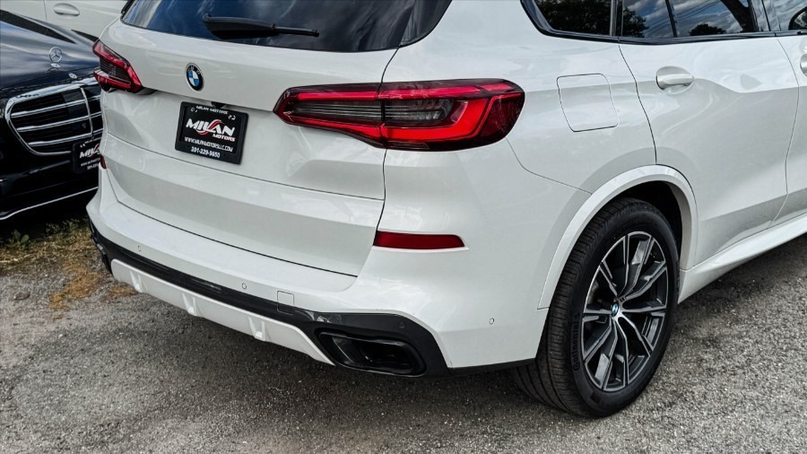2020 BMW X5 M50i - Photo 11
