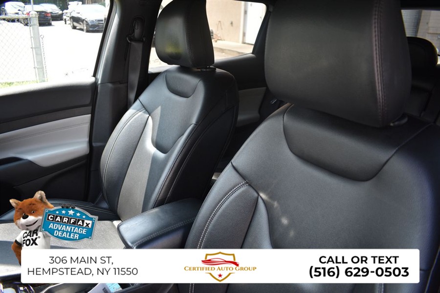 2025 Jeep Compass Limited - Photo 9
