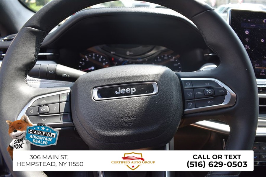 2025 Jeep Compass Limited - Photo 13