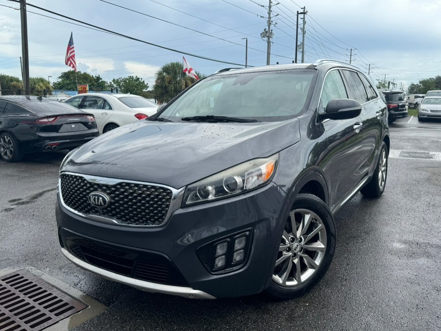 Gray (Platinum Graphite) 2017 Kia Sorento SUV / Crossover All-Wheel Drive Automatic