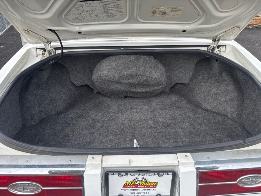 1985 Buick Riviera - Photo 11