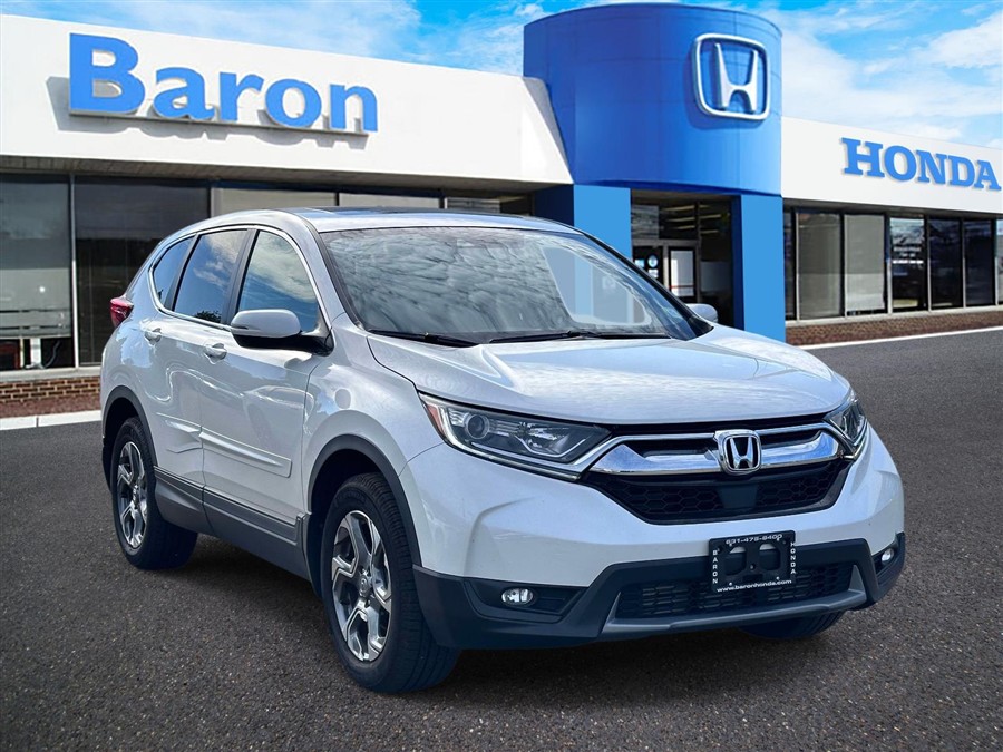 Used 2019 Honda Cr-v in Patchogue, New York | Baron Supercenter. Patchogue, New York