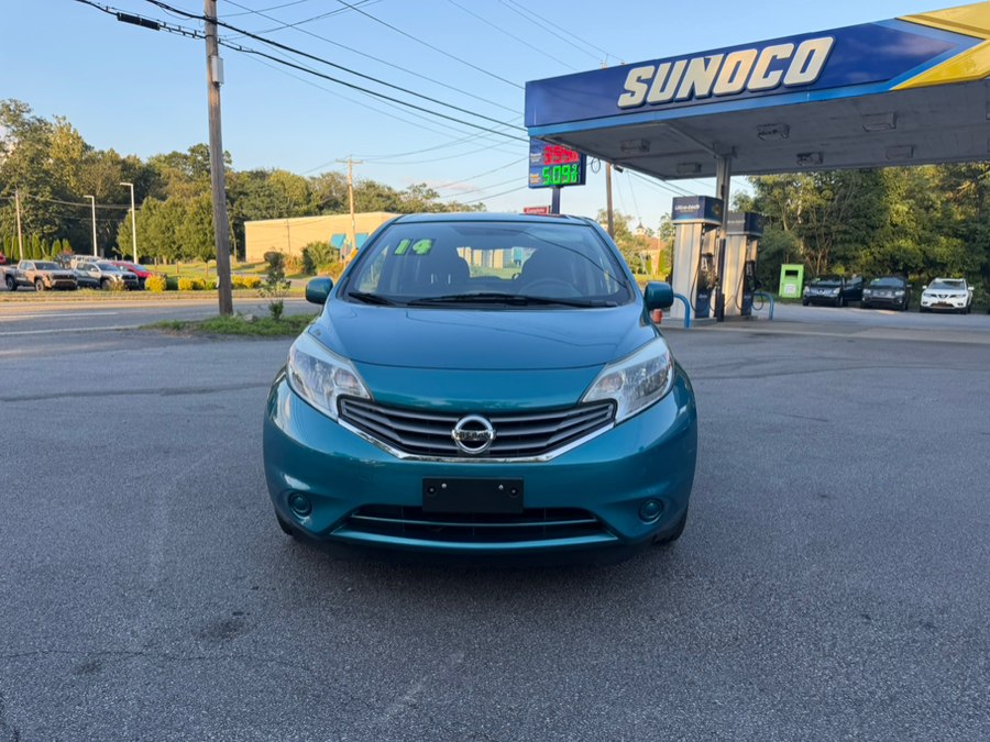 Used 2014 Nissan Versa Note in Swansea, Massachusetts | Gas On The Run. Swansea, Massachusetts