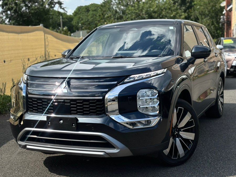 Used 2025 Mitsubishi Outlander in Irvington, New Jersey | RT 603 Auto Mall. Irvington, New Jersey