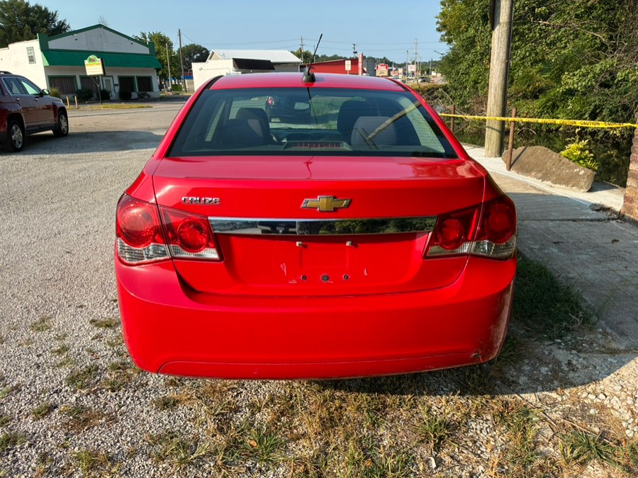 2015 Chevrolet Cruze LS - Photo 12