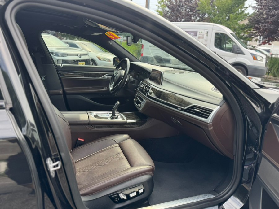 2019 BMW 7 Series 750i - Photo 15