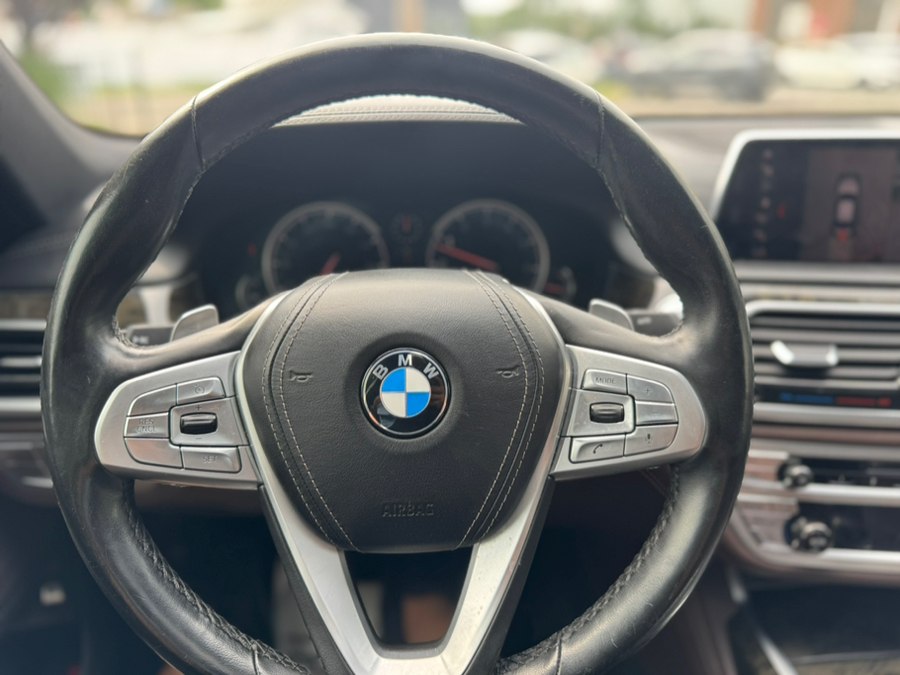 2019 BMW 7 Series 750i - Photo 19