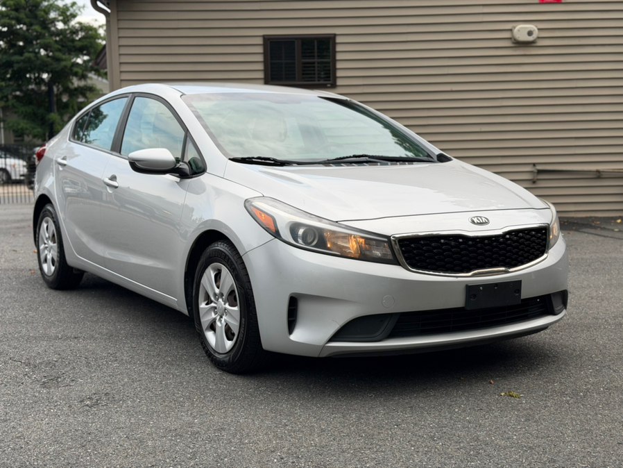 2017 Kia Forte LX - Photo 6