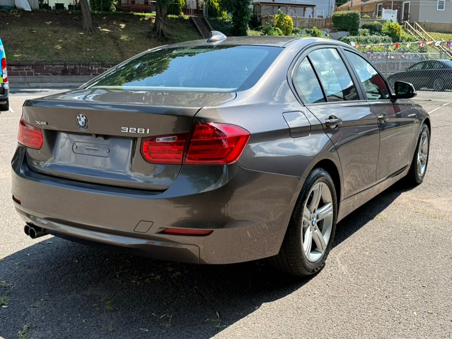 2015 BMW 3 Series 328i - Photo 5