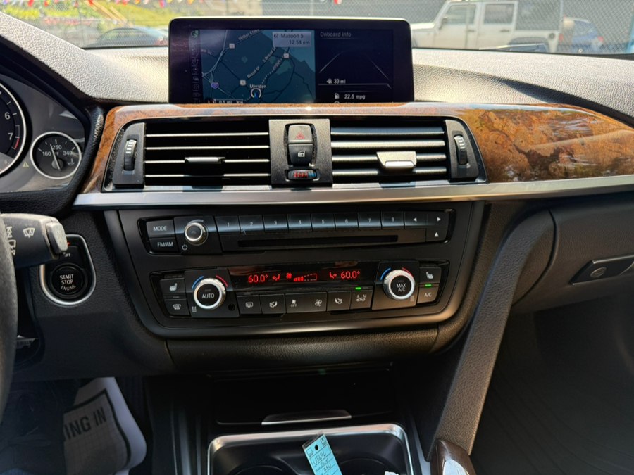 2015 BMW 3 Series 328i - Photo 23