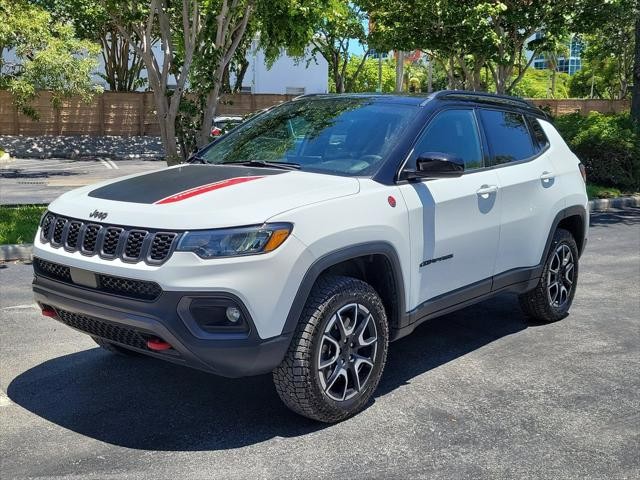 Used 2024 Jeep Compass in Woodside, New York | Drive Central. Woodside, New York