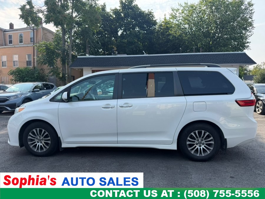 Used 2018 Toyota Sienna in Worcester, Massachusetts | Sophia's Auto Sales Inc. Worcester, Massachusetts