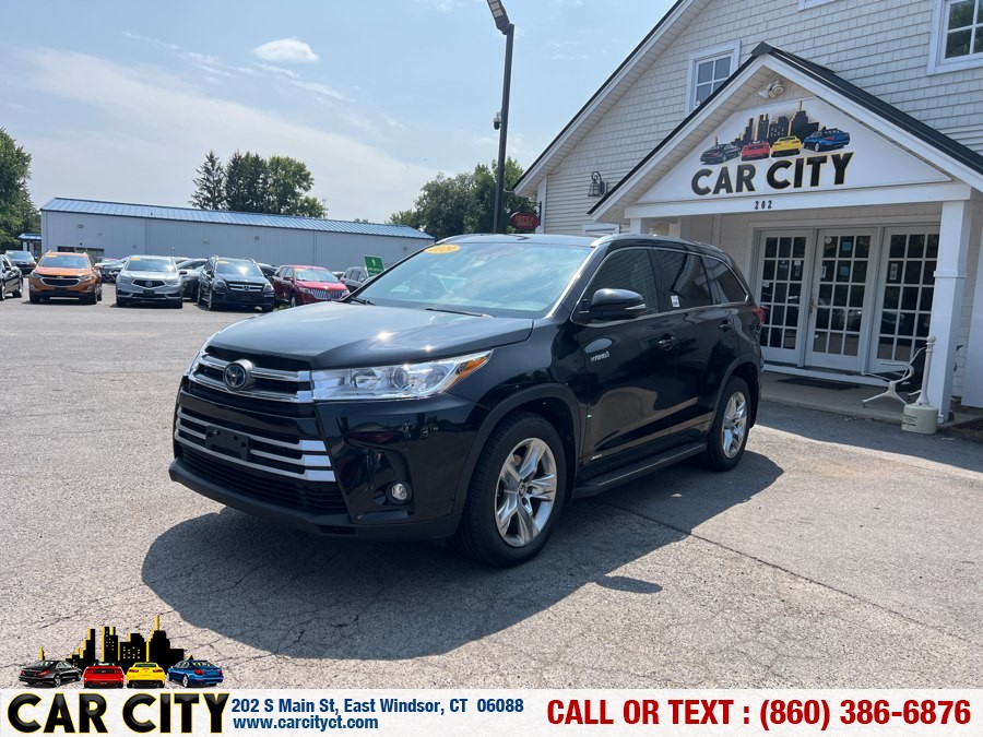 Used 2019 Toyota Highlander in East Windsor, Connecticut | Car City LLC. East Windsor, Connecticut