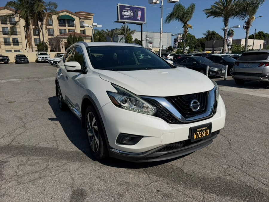 Used 2016 Nissan Murano in Hawaiian Gardens, California | Luxe Motors. Hawaiian Gardens, California