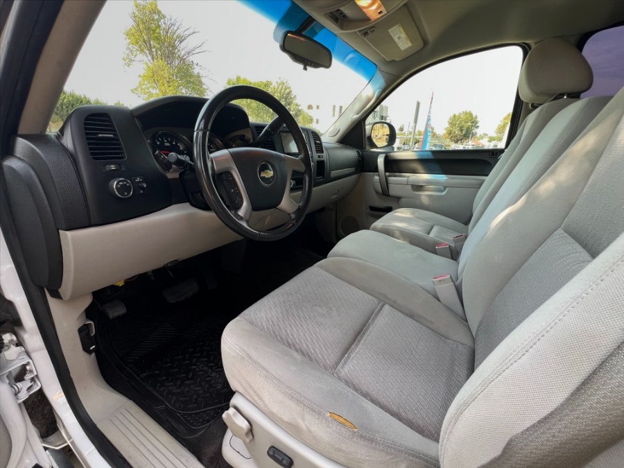 2010 Chevrolet Silverado 1500 LT - Photo 11